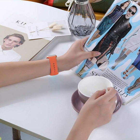 Apple Watch Band 40mm Silicone 42mm band 44mm band 45mm band 49mm band 38mm 44mm - Picture 2 of 3